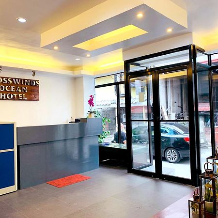 Crosswinds Hotel Paranaque City Eksteriør bilde