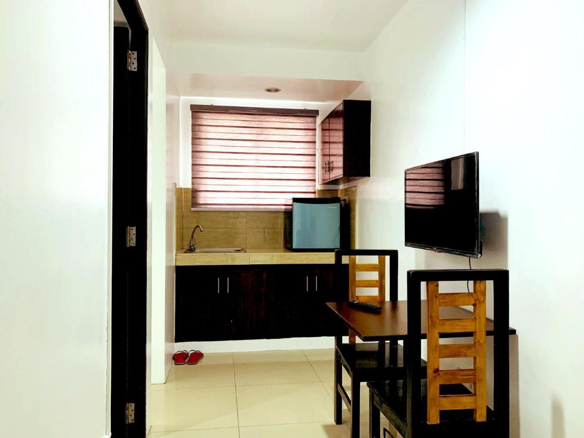 Crosswinds Hotel Paranaque City Eksteriør bilde