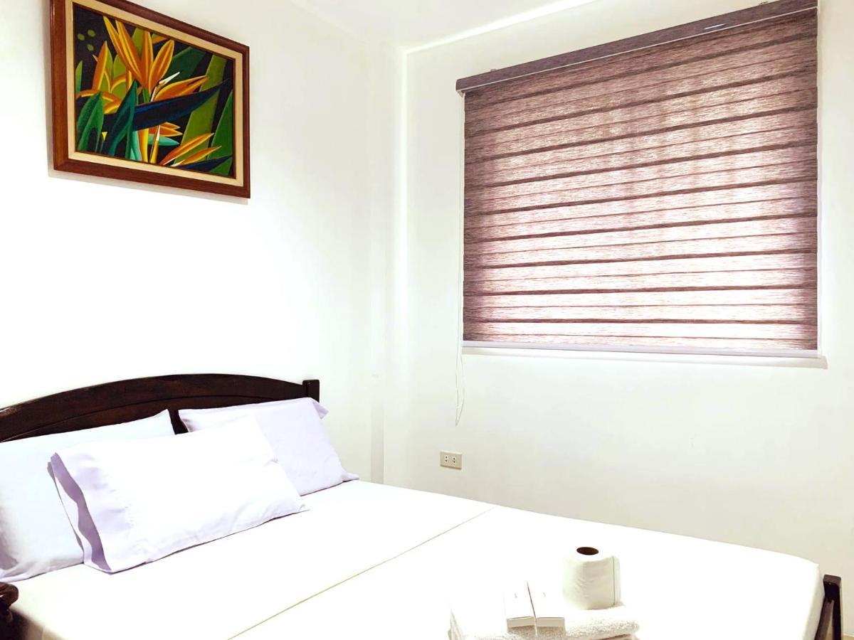 Crosswinds Hotel Paranaque City Eksteriør bilde